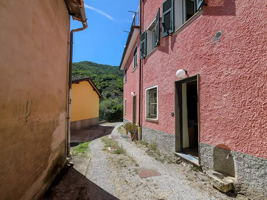 Immagine 21 di Casa semindipendente in vendita  in LOCALITA' GARBUGGI a Leivi
