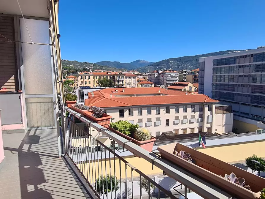 Immagine 17 di Appartamento in vendita  in CENTRO a Chiavari