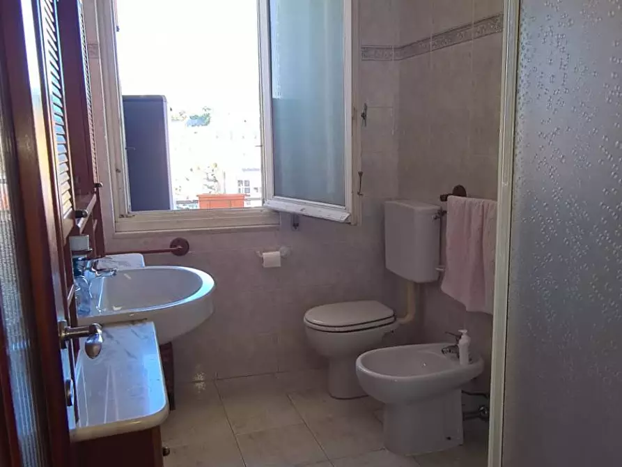 Immagine 27 di Appartamento in vendita  in CENTRO a Chiavari