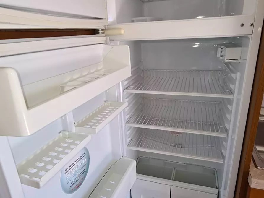 Immagine 16 di Attico in vendita  in VIA CAPITANO RENATO ORSI a Chiavari