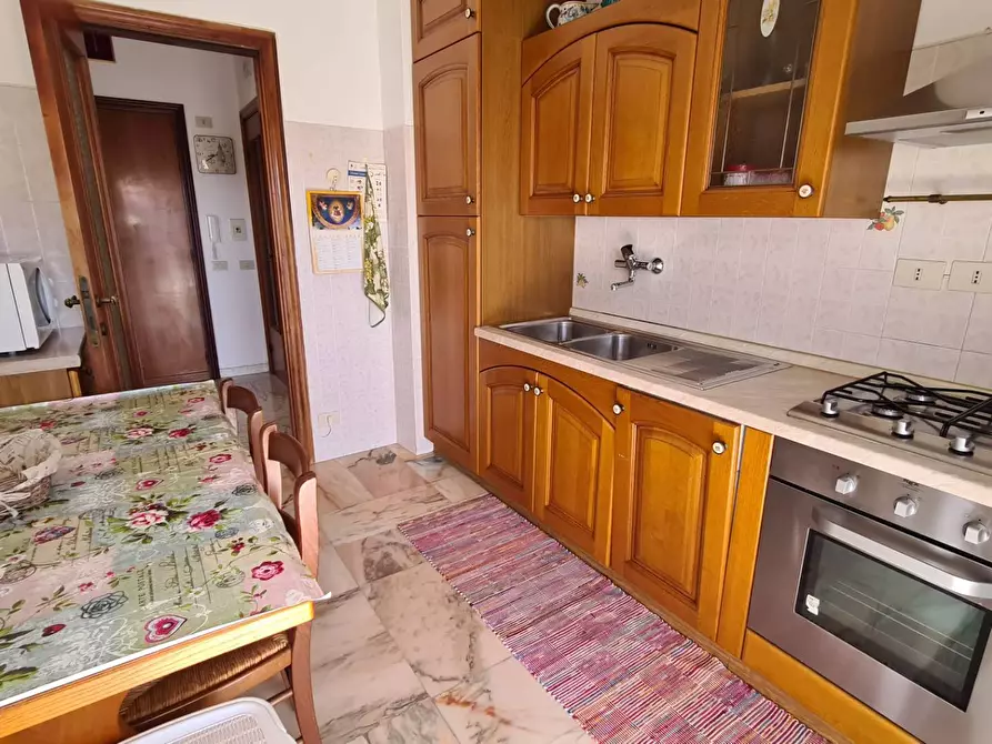 Immagine 21 di Attico in vendita  in VIA CAPITANO RENATO ORSI a Chiavari