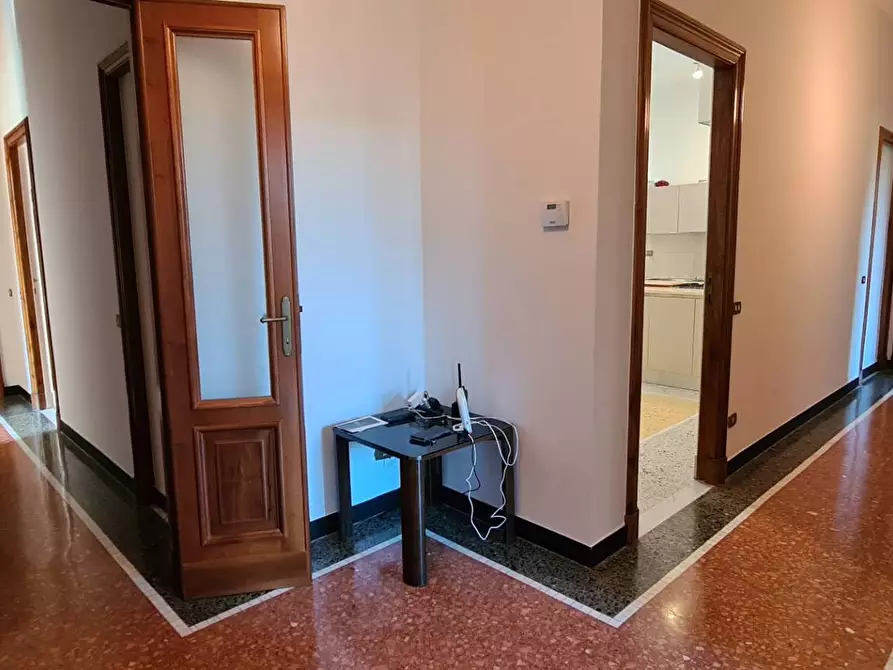 Immagine 14 di Appartamento in vendita  in VIALE ARATA a Chiavari