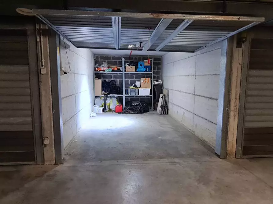 Immagine 15 di Appartamento in vendita  in VIALE ARATA a Chiavari