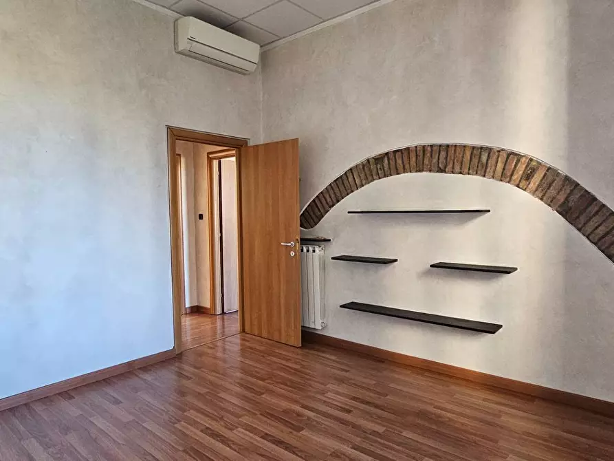 Immagine 17 di Appartamento in affitto  in P.ZA ROMA a Chiavari