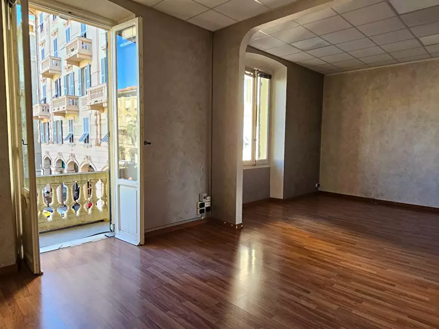 Immagine 25 di Appartamento in affitto  in P.ZA ROMA a Chiavari