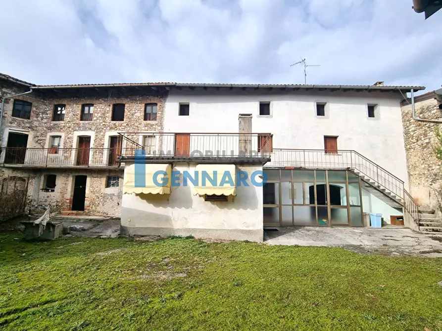 Immagine 1 di Casa indipendente in vendita  in Via Giacomo Matteotti a Tavagnacco