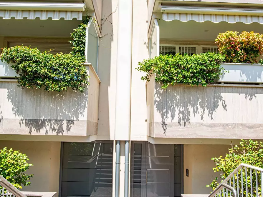 Immagine 27 di Ufficio in vendita  in via san Michele del Carso a Rho