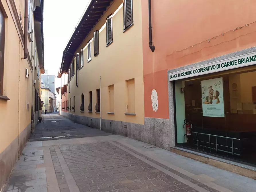 Immagine 2 di Box auto in vendita  in via Matteotti a Rho