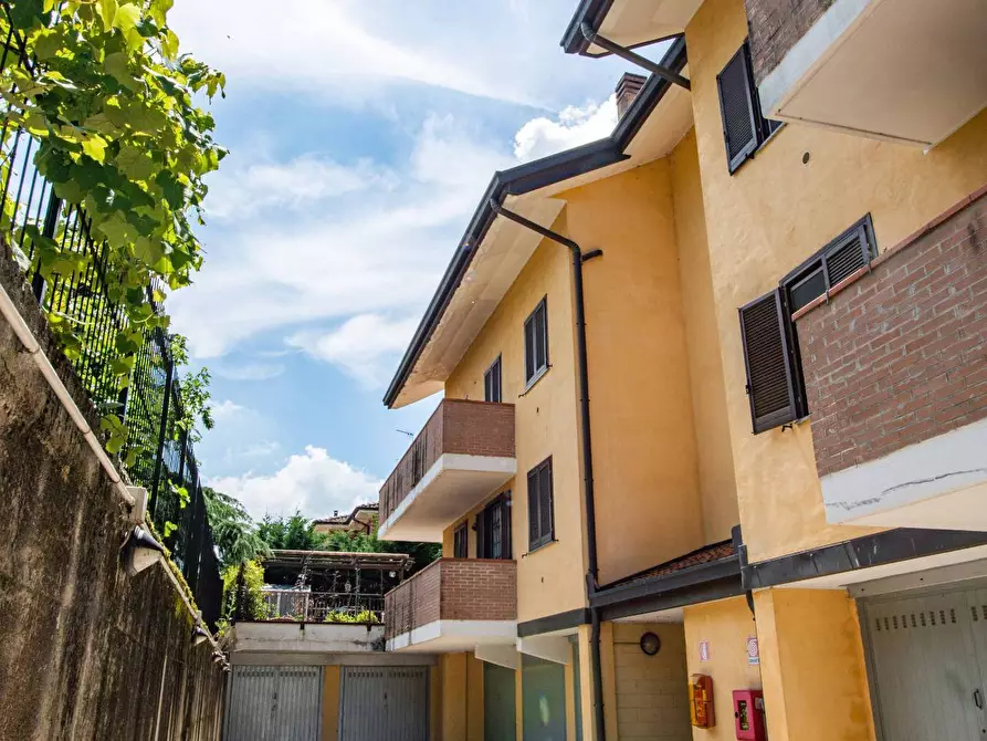 Immagine 27 di Appartamento in vendita  in via Cadore a Rho