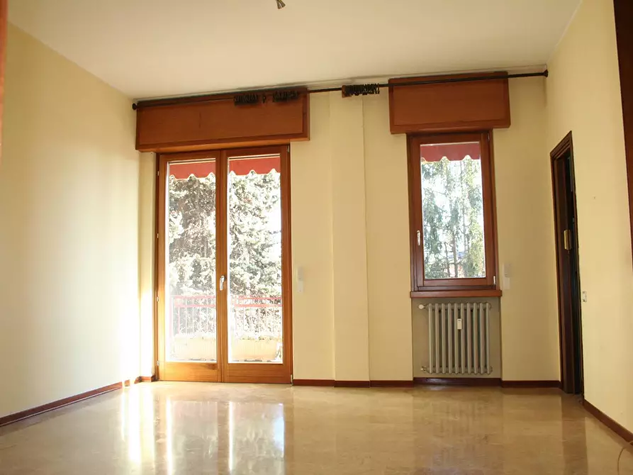 Immagine 3 di Appartamento in vendita  in VIA MATTEOTTI a Appiano Gentile