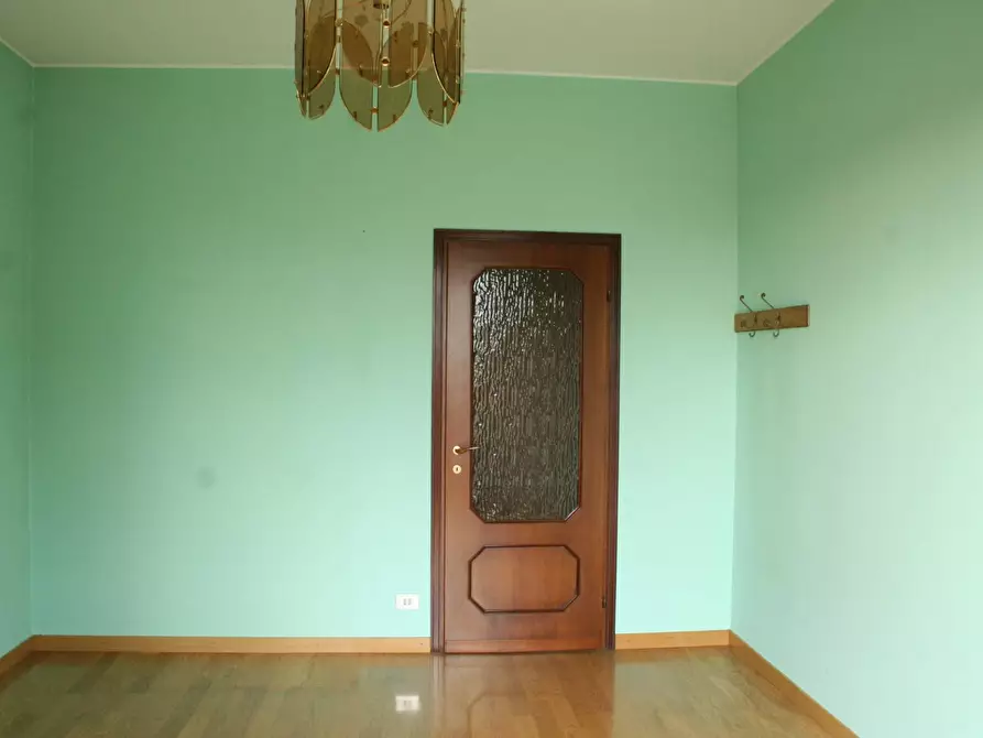 Immagine 28 di Appartamento in vendita  in VIA MATTEOTTI a Appiano Gentile