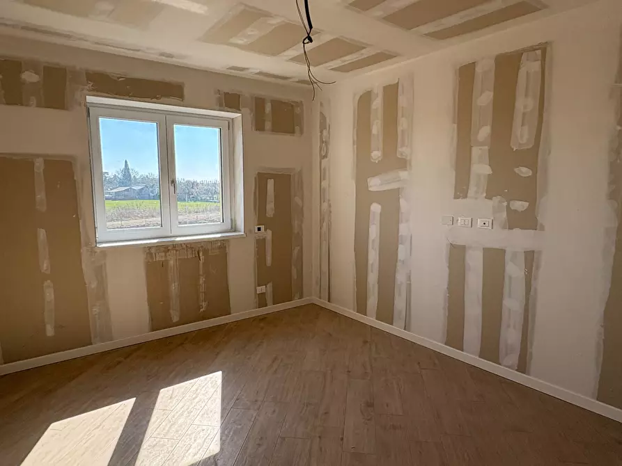 Immagine 21 di Appartamento in vendita  in VIA BELLINI a Lainate