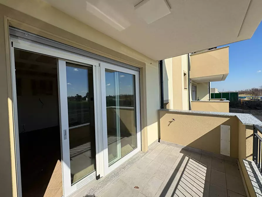 Immagine 29 di Appartamento in vendita  in VIA BELLINI a Lainate