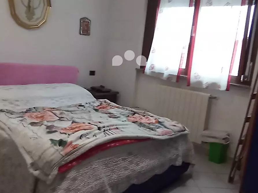 Immagine 5 di Appartamento in vendita  in Via Saragat a Tavazzano Con Villavesco