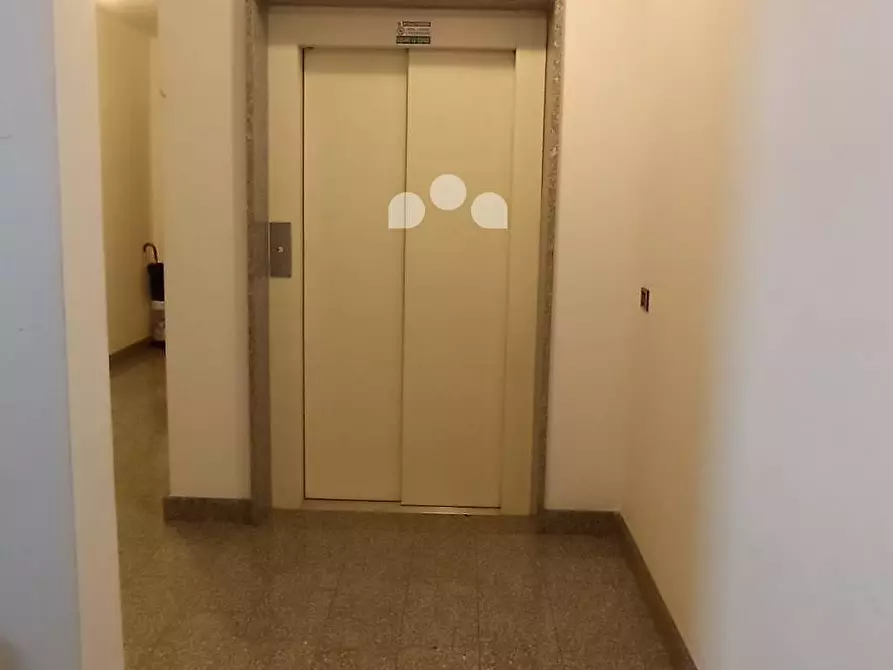 Immagine 16 di Appartamento in vendita  in Via Saragat a Tavazzano Con Villavesco