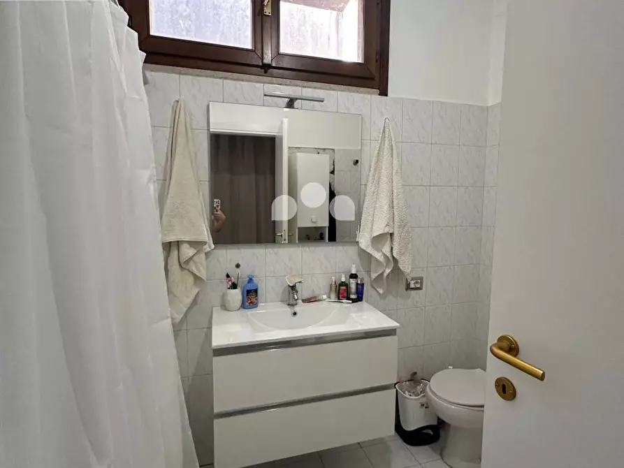 Immagine 9 di Villa in vendita  in VIA AMENDOLA a Massalengo