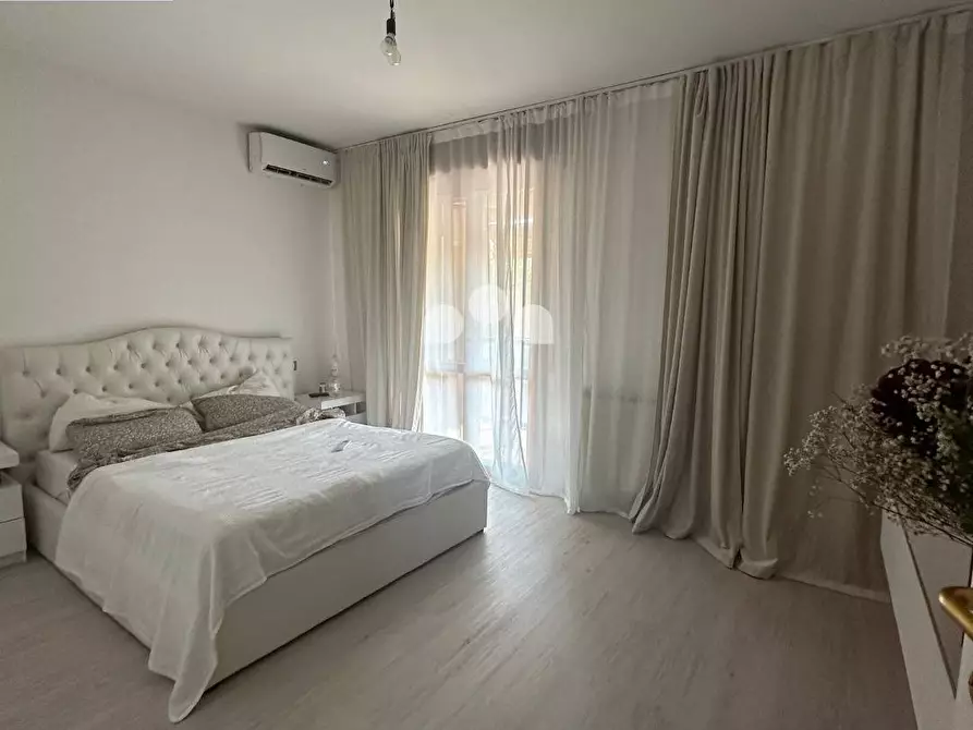 Immagine 8 di Villa in vendita  in VIA AMENDOLA a Massalengo