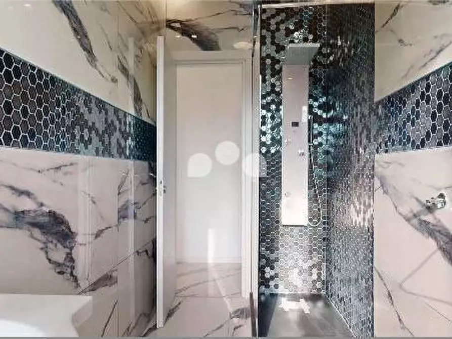 Immagine 11 di Appartamento in vendita  in via Alberelle a Crema