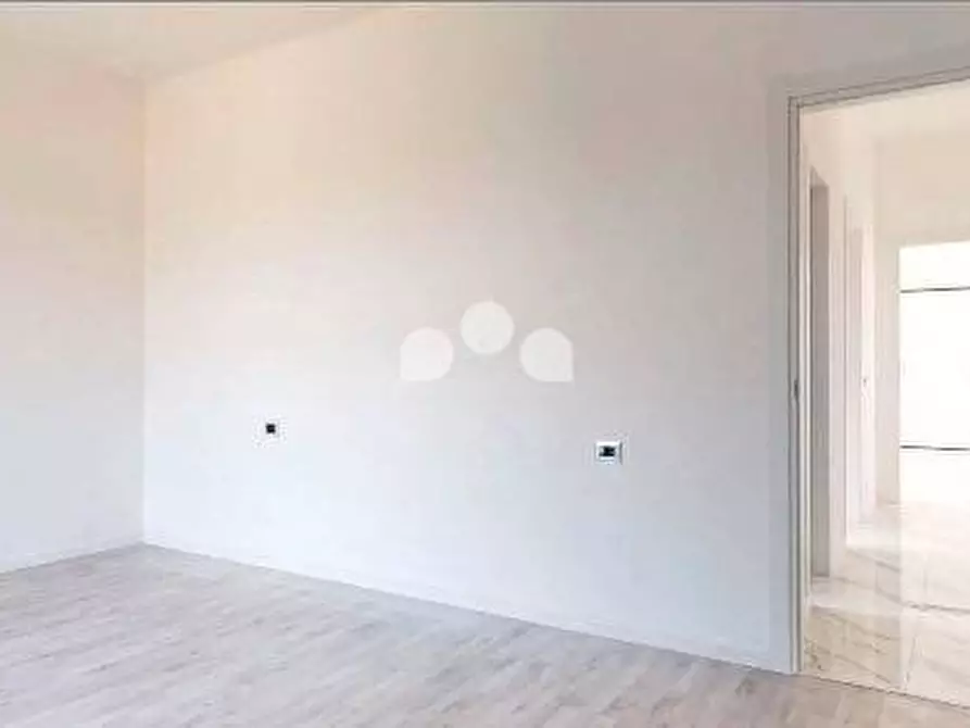 Immagine 9 di Appartamento in vendita  in via Alberelle a Crema