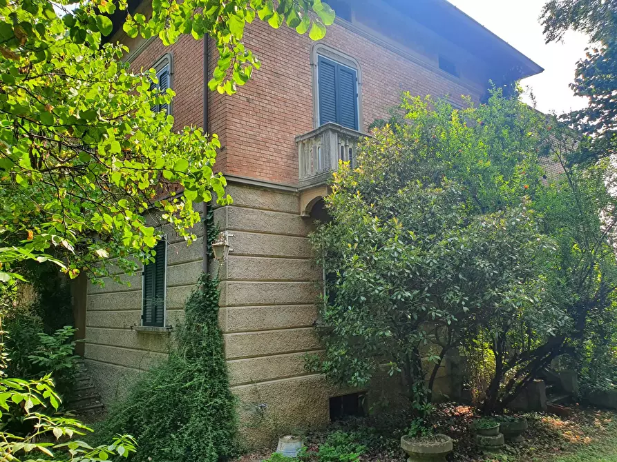 Immagine 1 di Villa in vendita  a Casalgrande