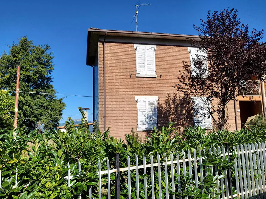 Immagine 2 di Casa indipendente in vendita  a Toano