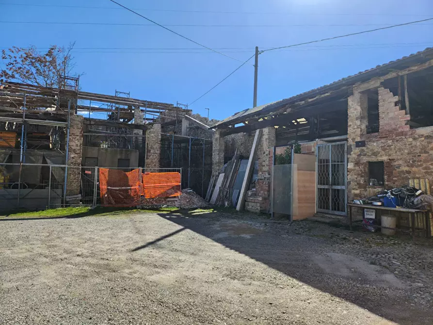 Immagine 4 di Rustico / casale in vendita  a Casalgrande