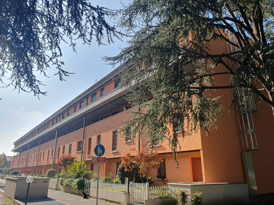 Immagine 1 di Appartamento in vendita  a Reggio Nell'emilia