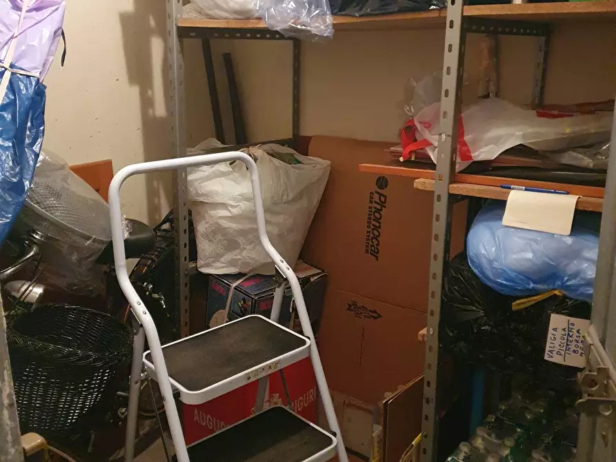 Immagine 15 di Appartamento in vendita  a Reggio Nell'emilia