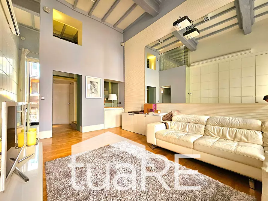 Immagine 4 di Appartamento in vendita  in Via Del Corso a Roma