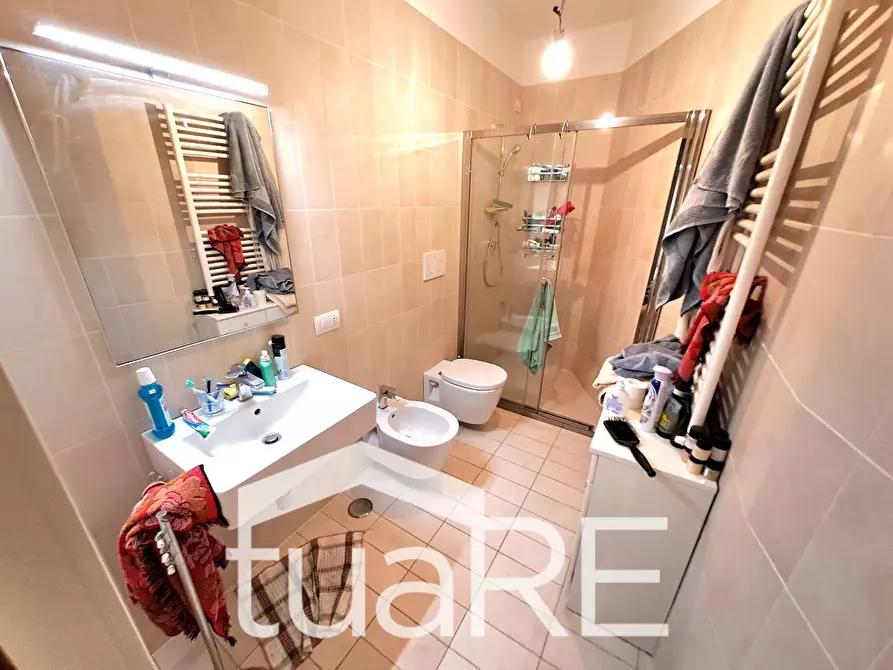 Immagine 4 di Appartamento in vendita  in Via Di Casal Bertone a Roma