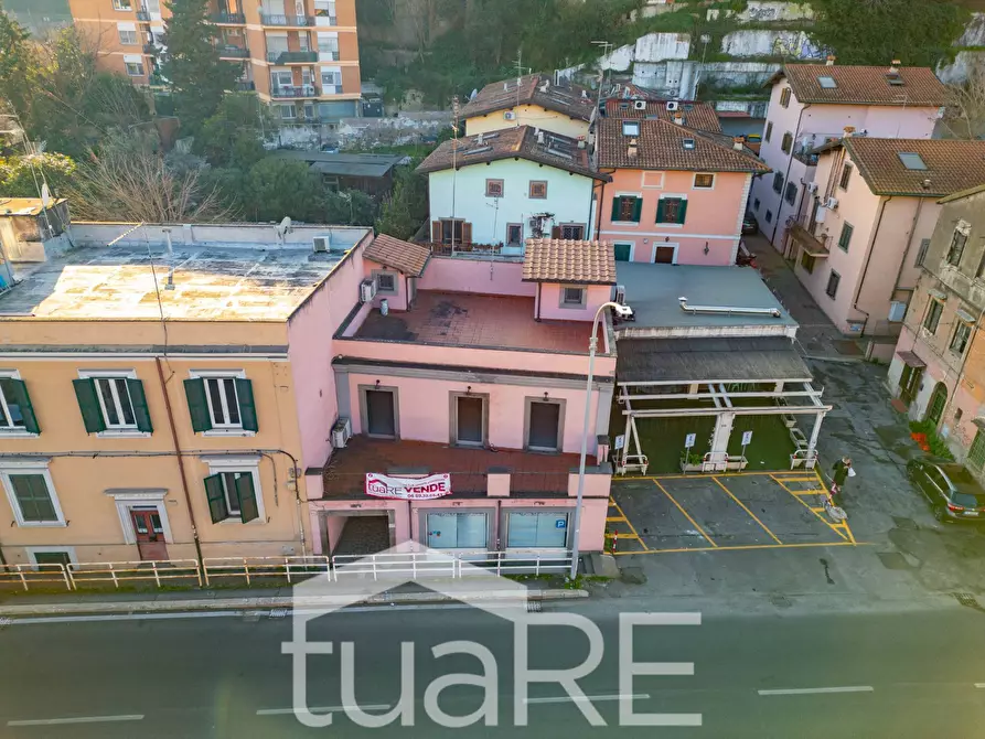 Immagine 27 di Palazzo in vendita  in Corso Di Francia a Roma