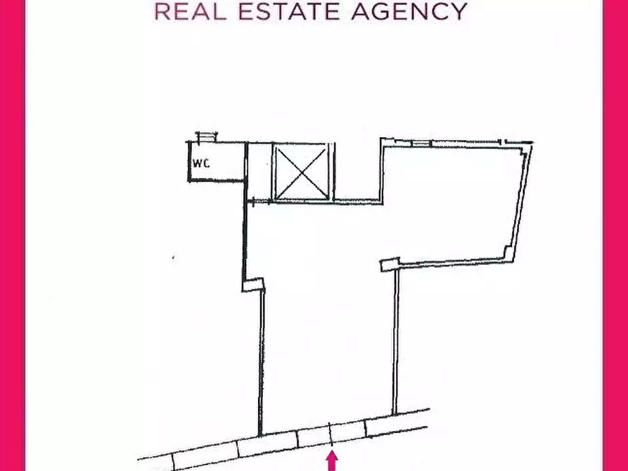 Immagine 21 di Negozio in vendita  in Piazza Giovenale a Roma