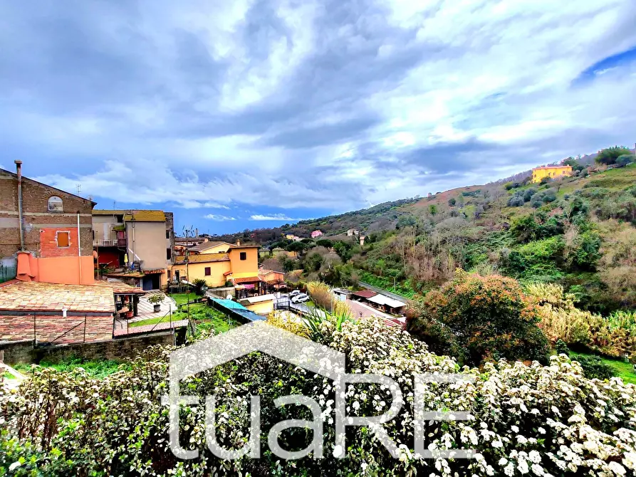 Immagine 22 di Appartamento in vendita  in via per campagnano a Sacrofano