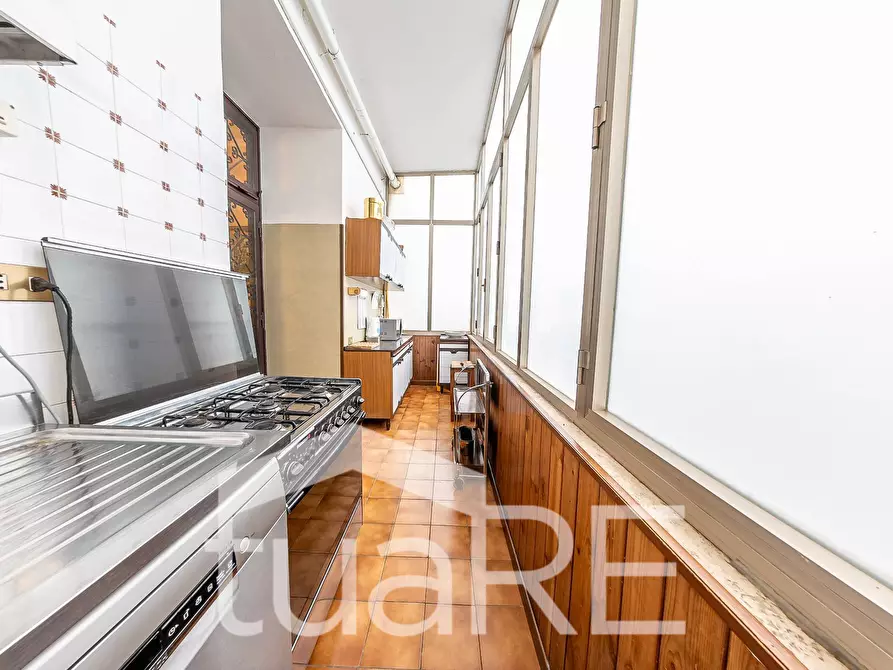 Immagine 29 di Appartamento in vendita  in Via Borgognona a Roma