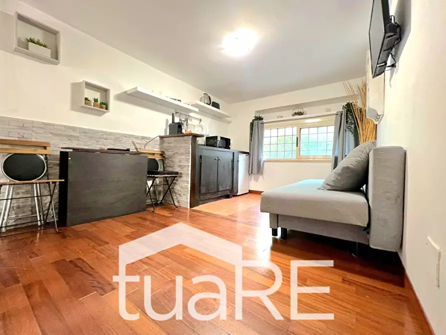 Immagine 5 di Appartamento in vendita  in Via Di Porta Cavalleggeri a Roma