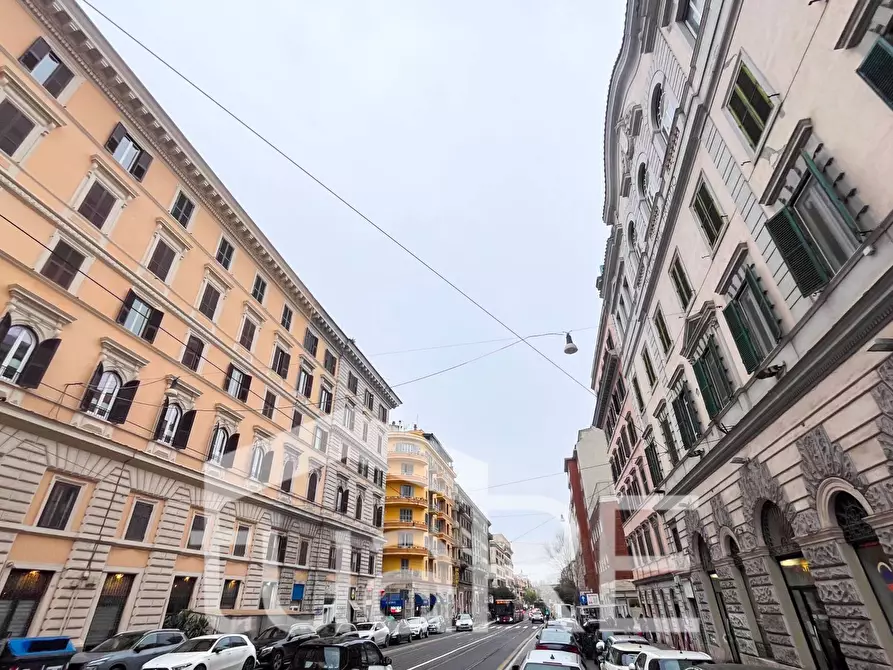 Immagine 28 di Appartamento in vendita  in Via Principe Eugenio a Roma