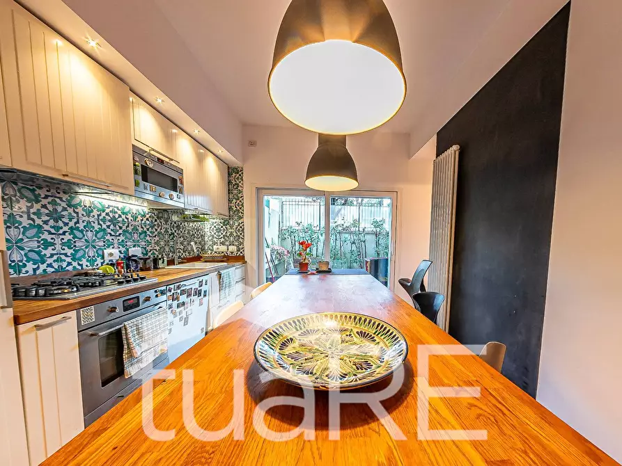 Immagine 6 di Appartamento in vendita  in Via Odoardo Beccari a Roma