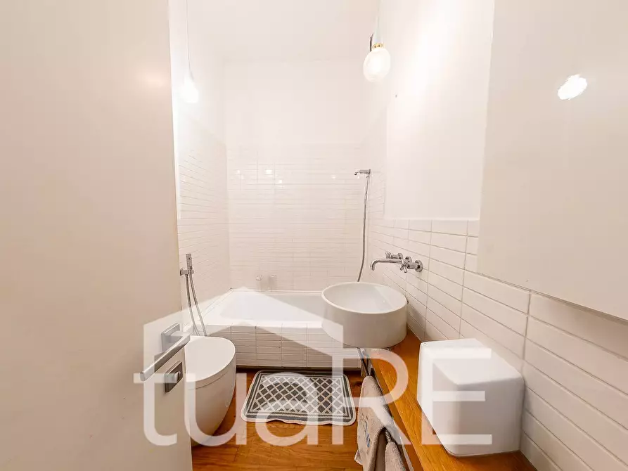 Immagine 17 di Appartamento in vendita  in Via Odoardo Beccari a Roma