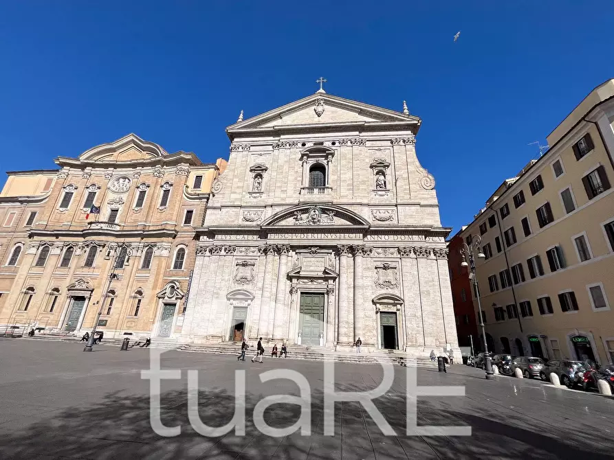 Immagine 14 di Appartamento in vendita  in Via Della Chiesa Nuova a Roma