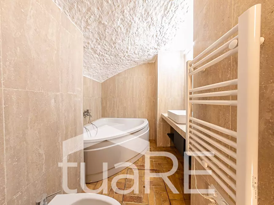 Immagine 17 di Appartamento in vendita  in Via Della Chiesa Nuova a Roma