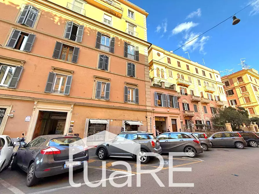 Immagine 9 di Appartamento in vendita  in Via Degli Scipioni a Roma