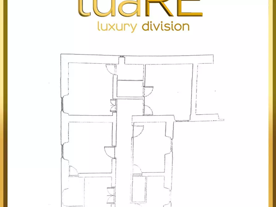 Immagine 21 di Appartamento in vendita  in Via Degli Scipioni a Roma