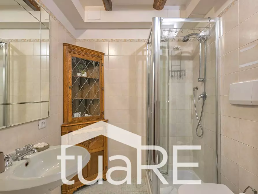 Immagine 15 di Appartamento in vendita  in Vicolo Dei Panieri a Roma