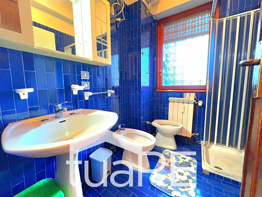 Immagine 20 di Appartamento in vendita  in Via Passo Del Turchino a Roma