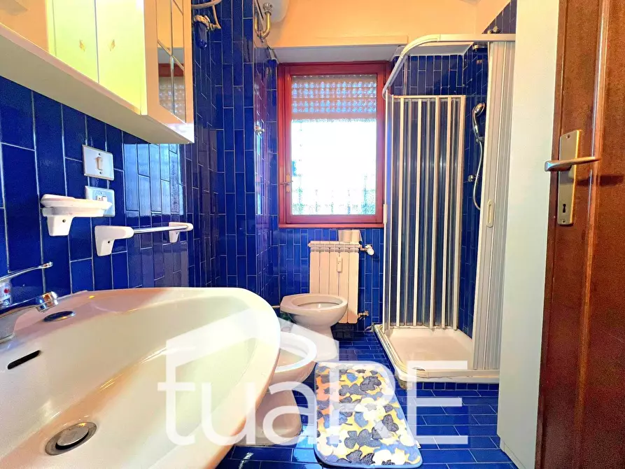 Immagine 25 di Appartamento in vendita  in Via Passo Del Turchino a Roma