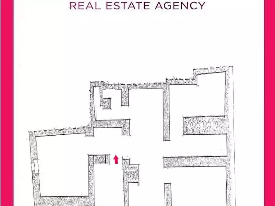 Immagine 21 di Magazzino in vendita  in Via Dei Banchi Nuovi a Roma