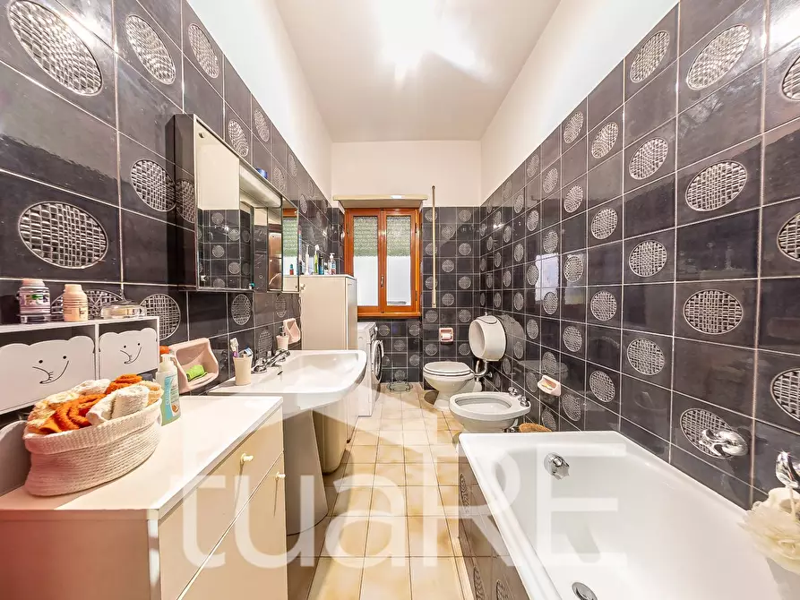 Immagine 10 di Appartamento in vendita  in Via Benedetto Musolino a Roma