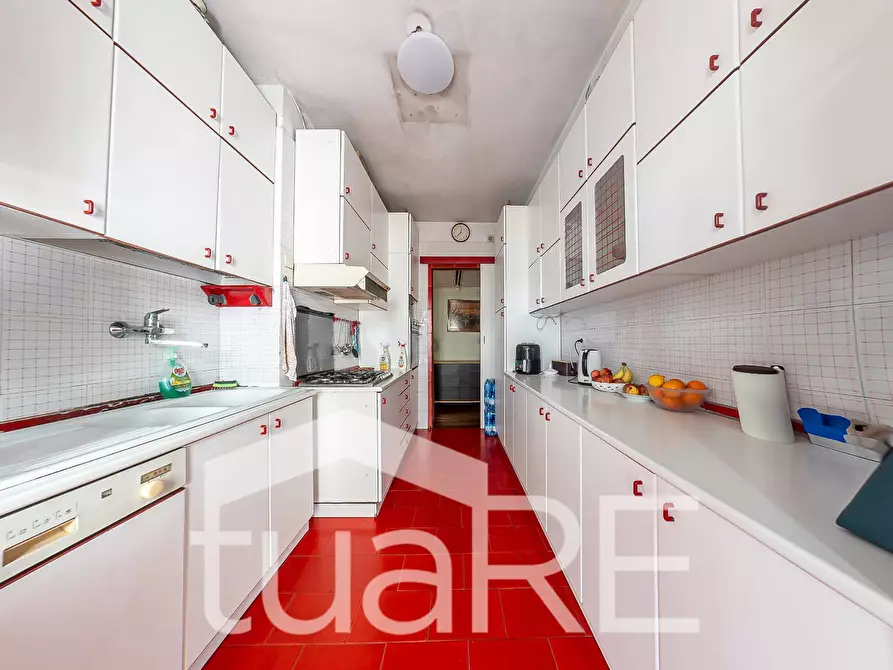 Immagine 22 di Appartamento in vendita  in Via Dei Podesti a Roma