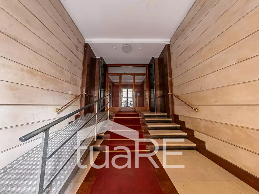 Immagine 26 di Appartamento in vendita  in Via Buccari a Roma