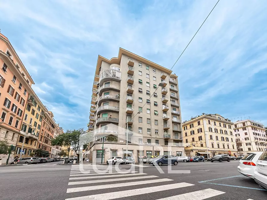 Immagine 27 di Appartamento in vendita  in Via Buccari a Roma